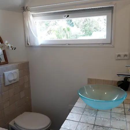 Apartament Jardin En Ville *